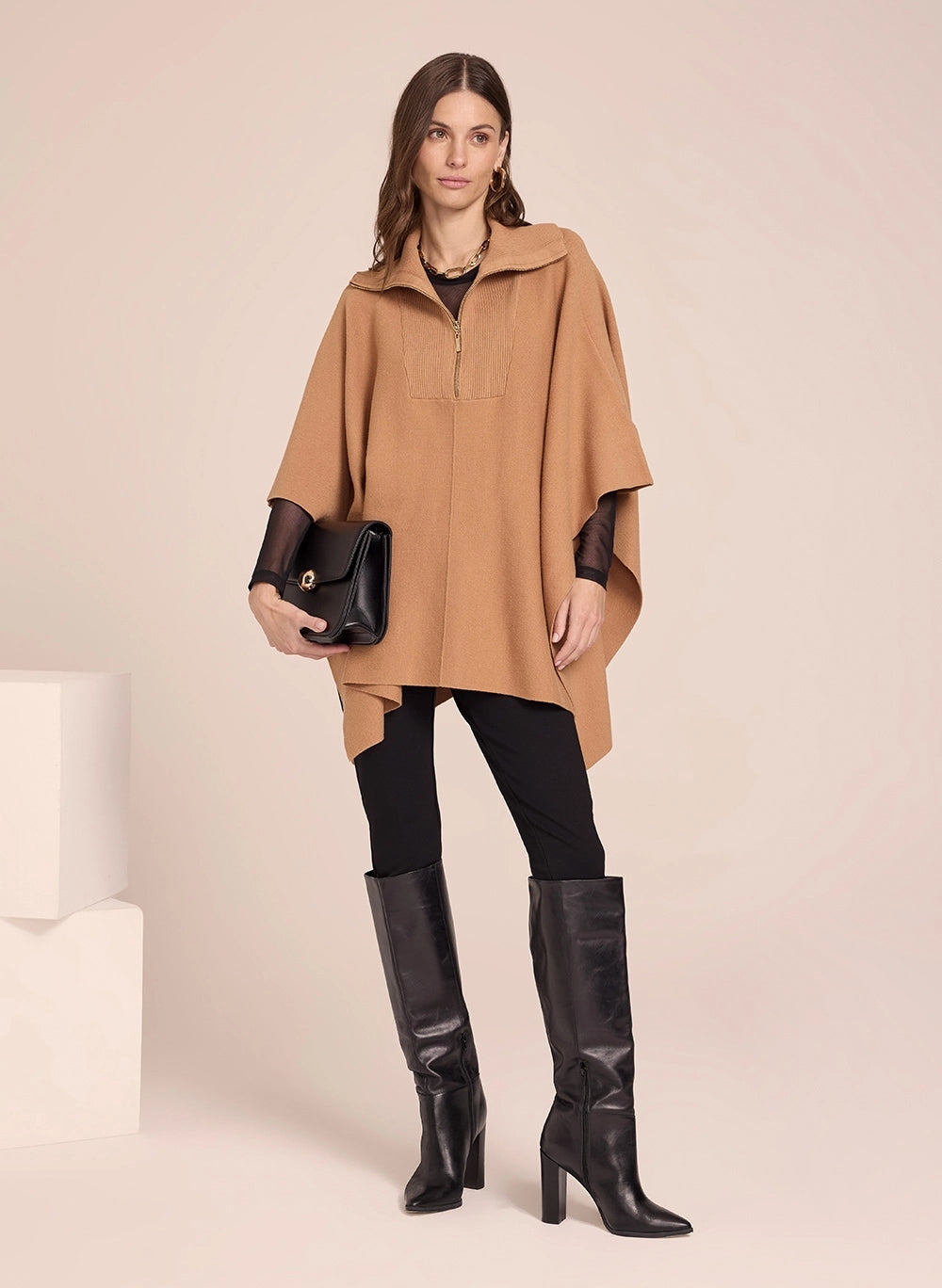 Poncho Paola Caramelo Tricot Feminino